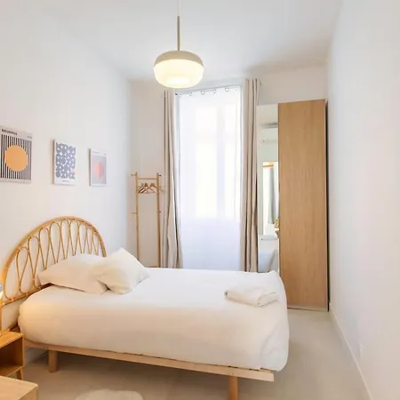 #35 Carlone 5min From The Ac & Terrace *