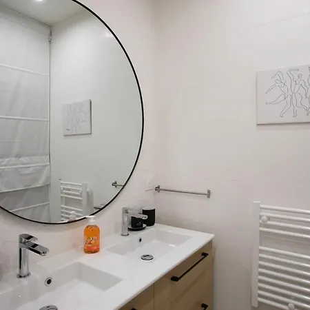 Apartman #35 Carlone 5min From The Ac & Terrace