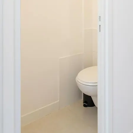 #35 Carlone 5min From The Ac & Terrace *