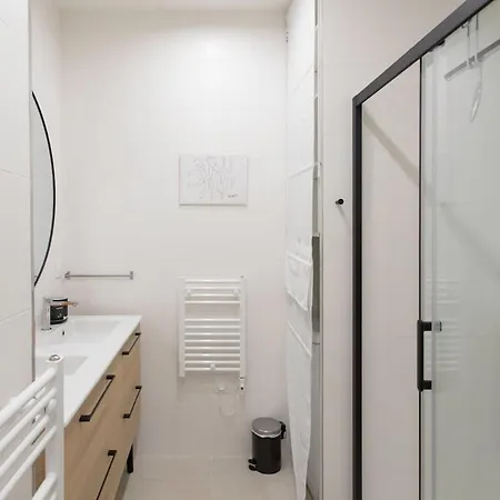 #35 Carlone 5min From The Ac & Terrace * Ницца