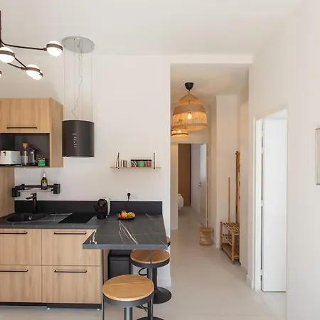 Διαμέρισμα #35 Carlone 5min From The Ac & Terrace Νίκαια